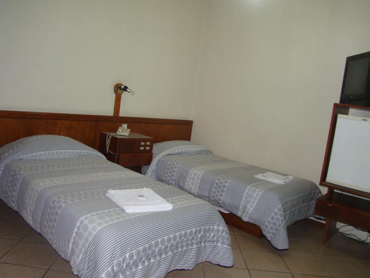 Geranium Hotel Blumenau Bagian luar foto